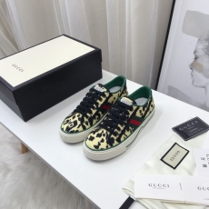 Gucci Casual Shoes